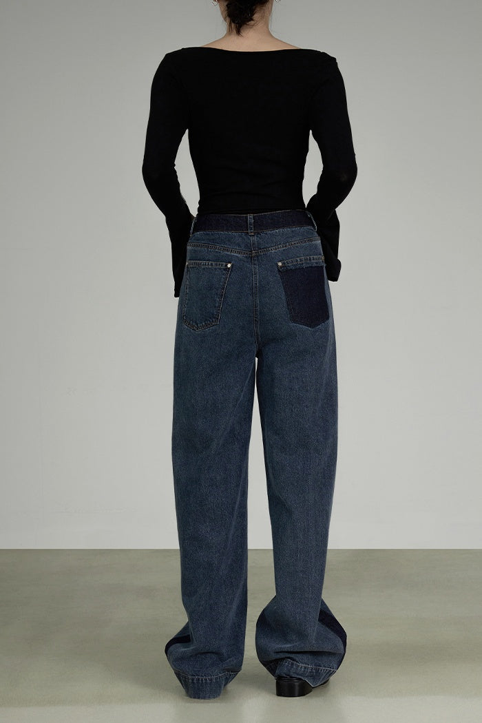 Timeless Wide-Leg Denim Structure
