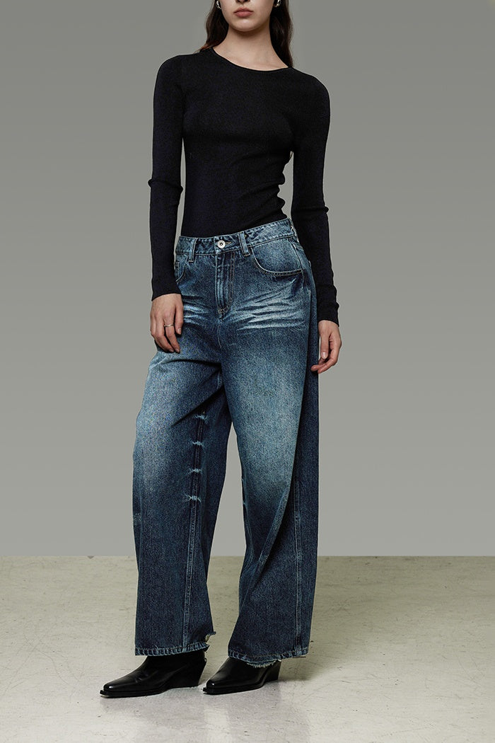 Timeless Retro Wide-Leg Jeans