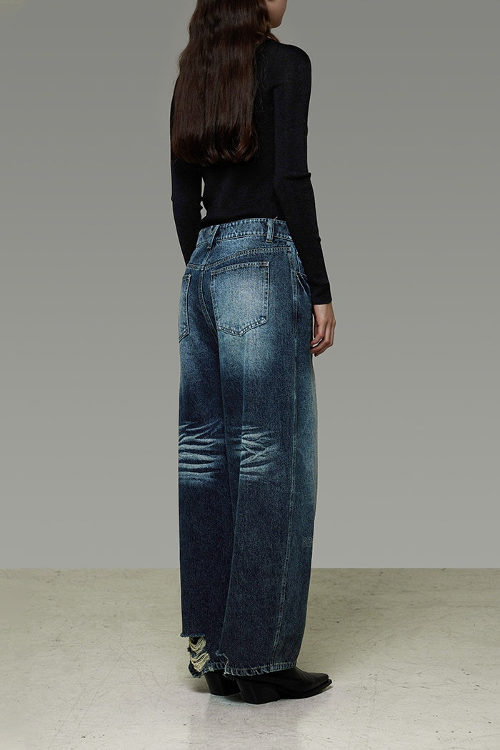 Timeless Retro Wide-Leg Jeans