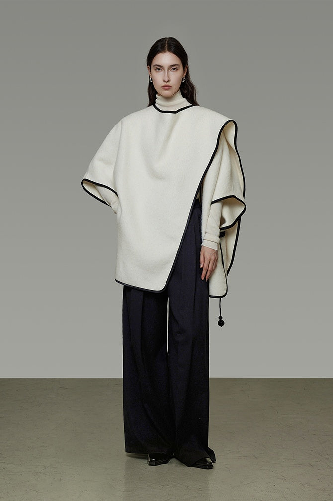 Sculpted Wool Coat: Quiet Elegance