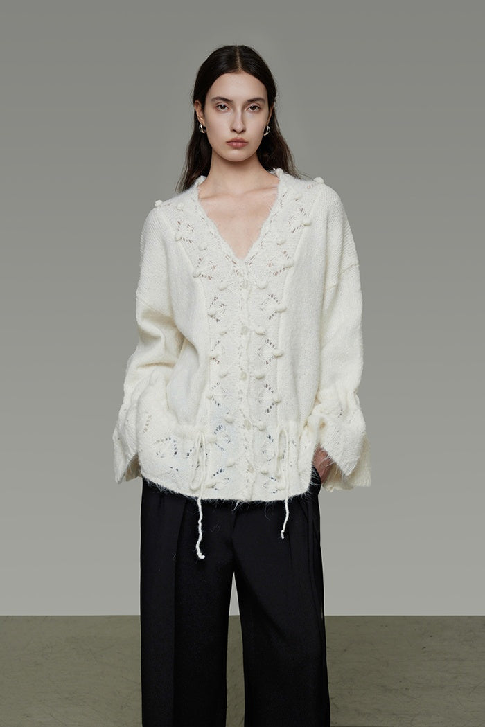 Chic V-Neck Wool Blend Knit