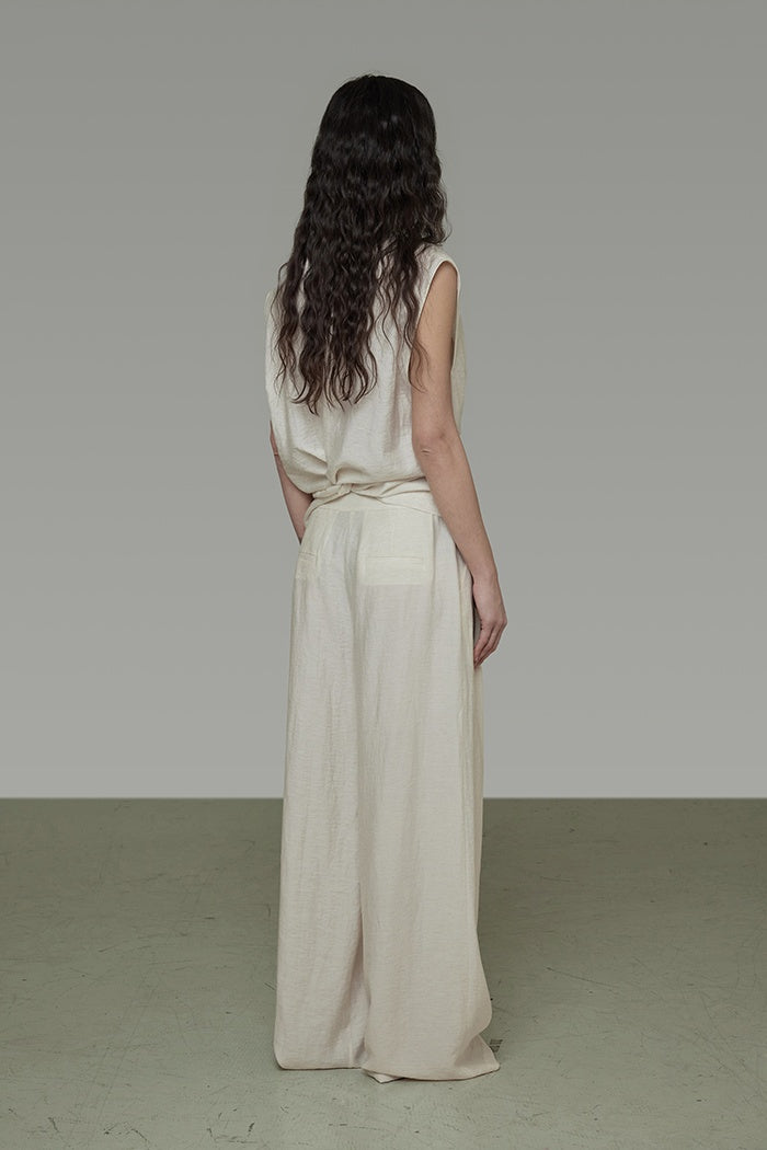 Sculpted Minimalist V-Neck Shell