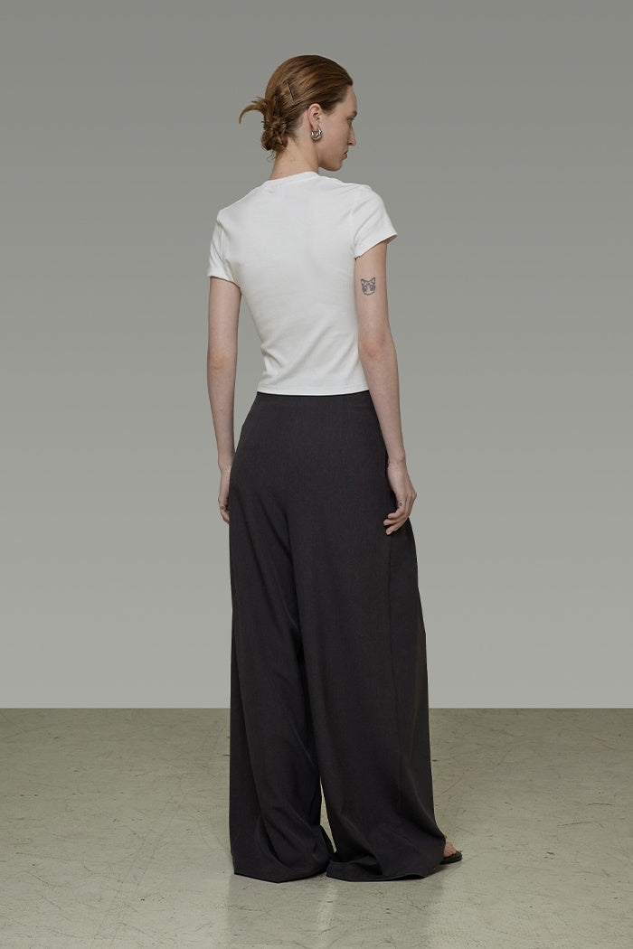 Minimalist Chic V-Neck Essential Tee