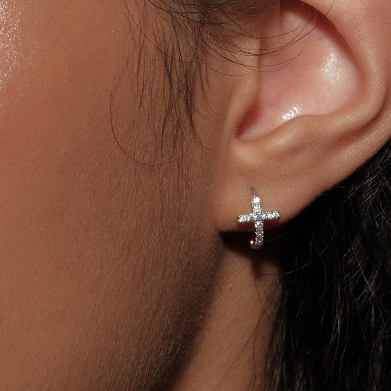 Pavé Cross Stud